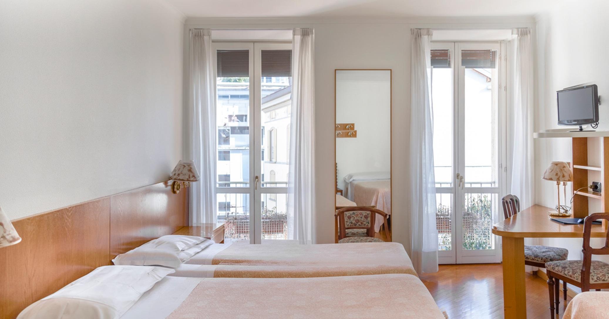 Hotel Tre Re Como Kültér fotó
