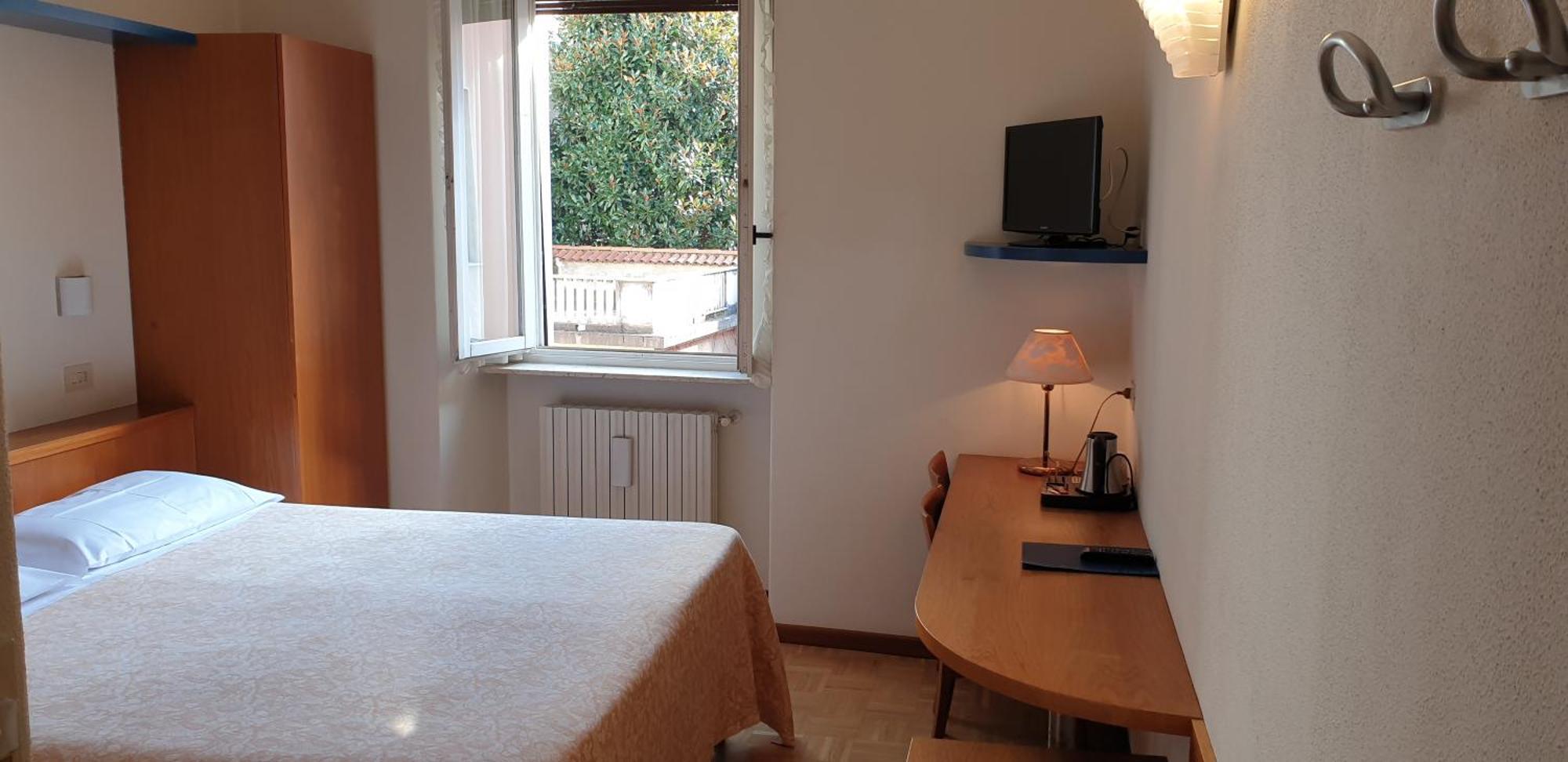 Hotel Tre Re Como Kültér fotó